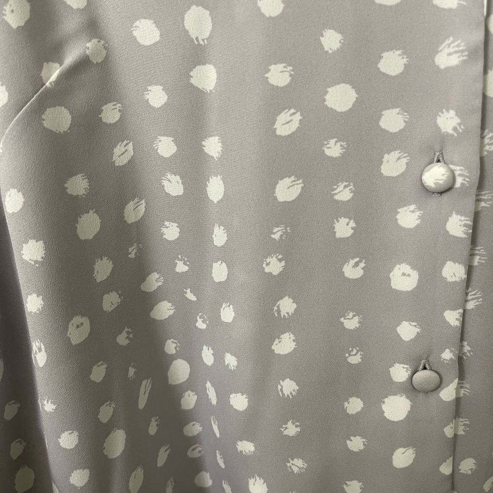 Women’s blouse NEW W/TAGS, lavender w/polkadots, 0X